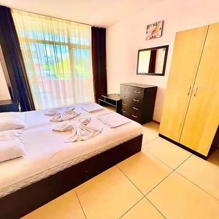 Daire Grand Kamelia Complex