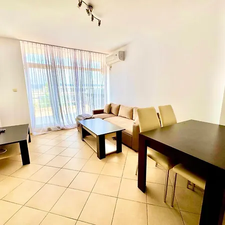 Grand Kamelia Complex Daire